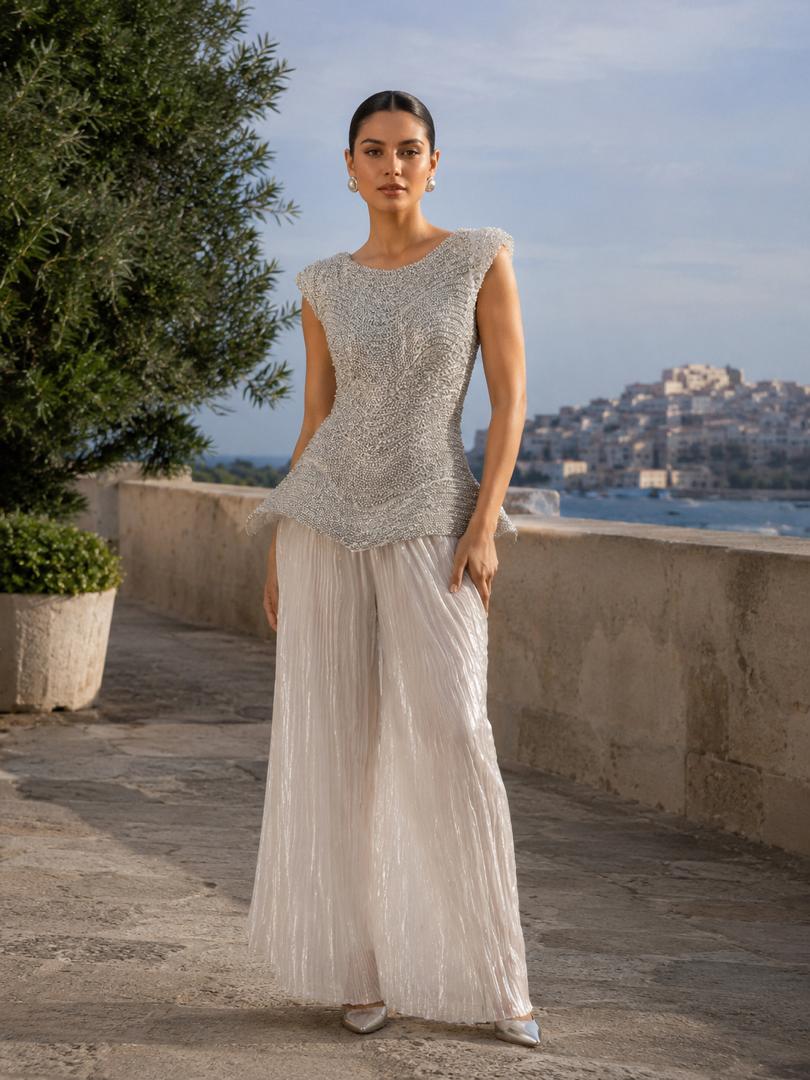T&T Cascade Pleated Elegance Set