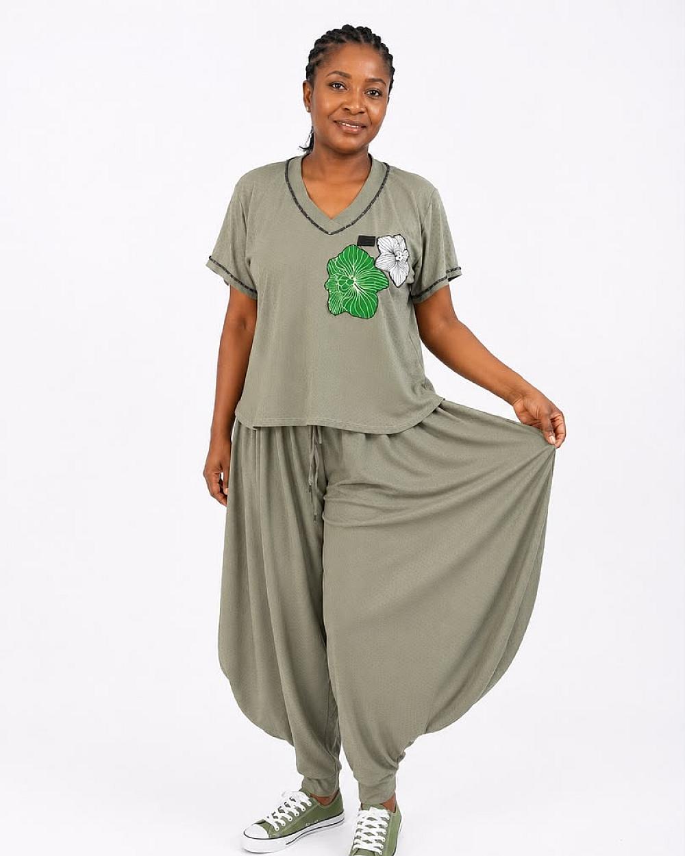 T&T Luxe Drape Lounge Set